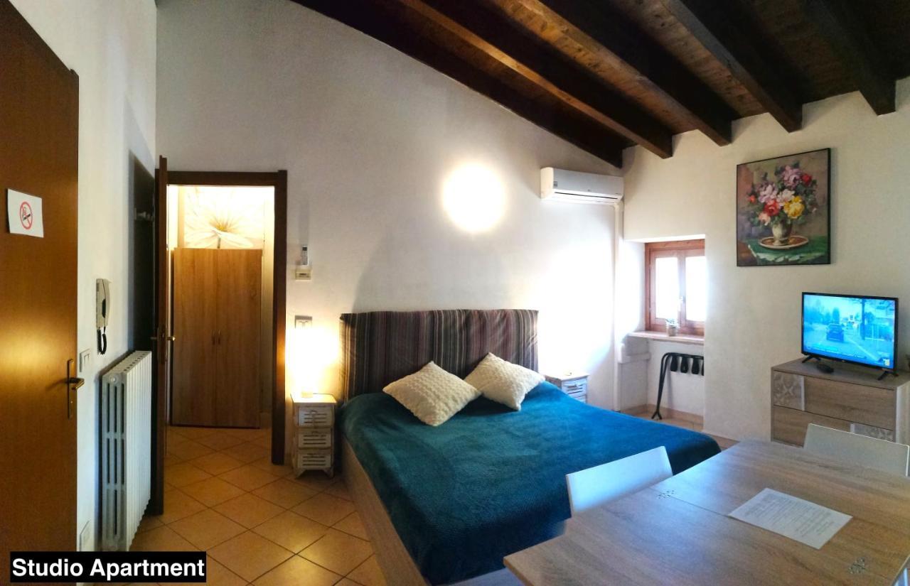 Ferienwohnung Casa Laila&Lisa - Immobiliare Azzurra Bardolino Exterior foto