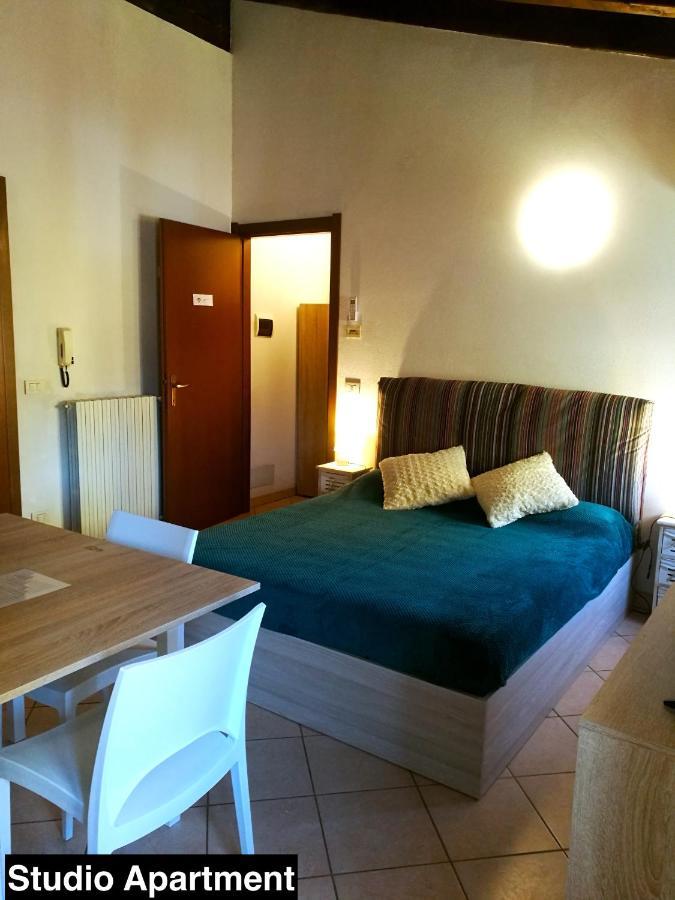 Ferienwohnung Casa Laila&Lisa - Immobiliare Azzurra Bardolino Exterior foto