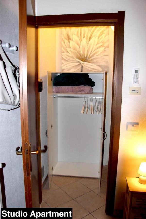 Ferienwohnung Casa Laila&Lisa - Immobiliare Azzurra Bardolino Exterior foto